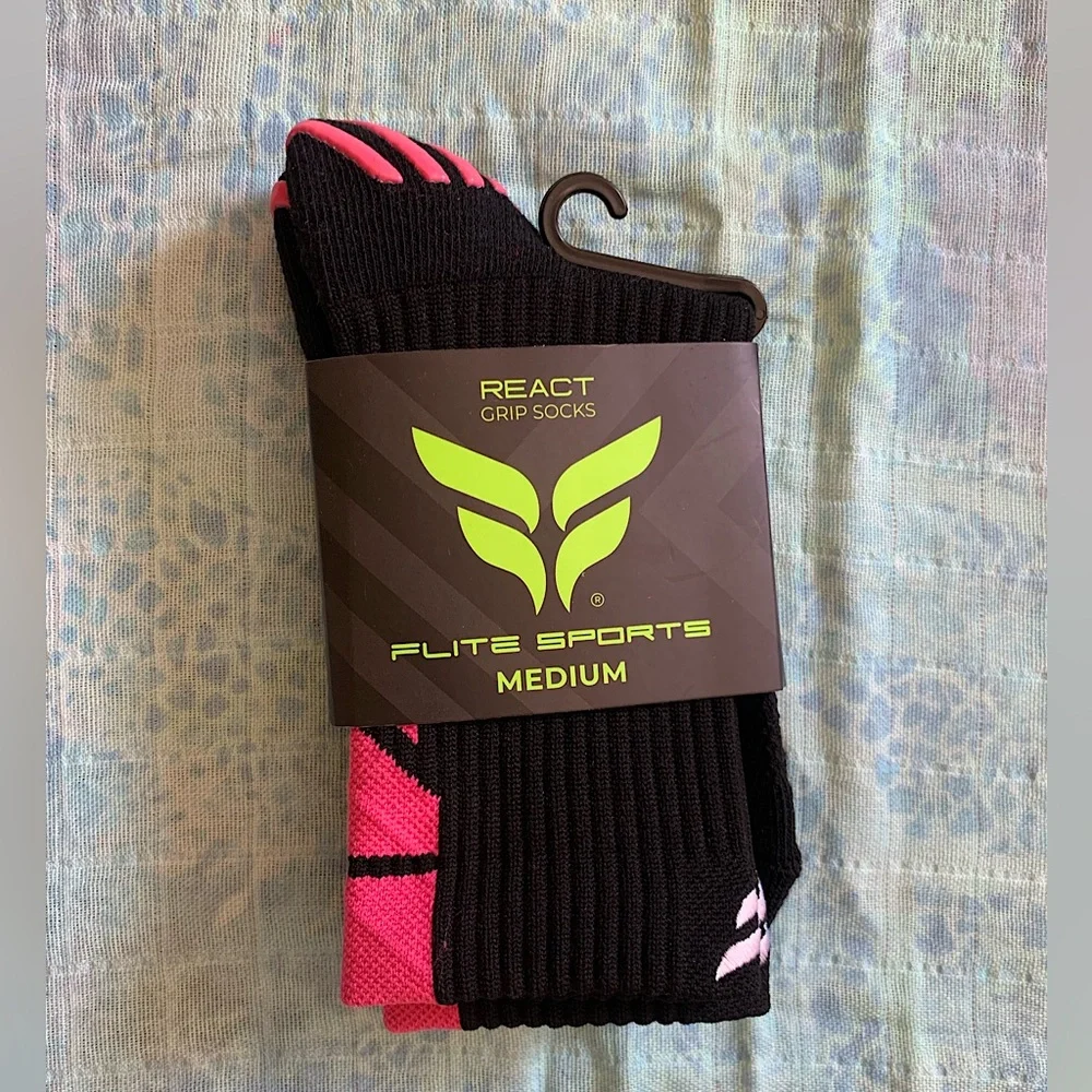 Flite Sports React Grip Socks - Black and Neon Pink - Medium